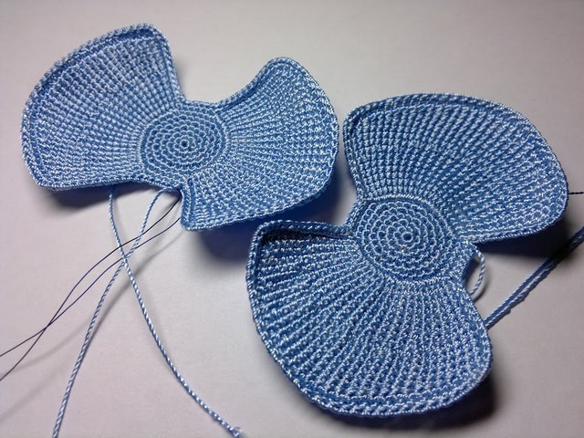 flor en crochet azul (7)