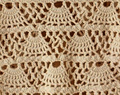 chal-triangular-facil-a-crochet-1