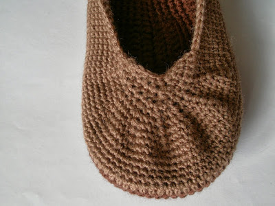 zapatillas-tejidas-a-crochet-9